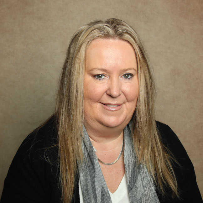 Julie MacLean